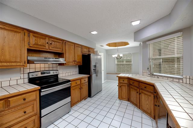 Building Photo - 2523 Cattail Ct