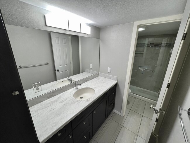 Master bathroom with private access from master bedroom only - 2525 S Dayton Way