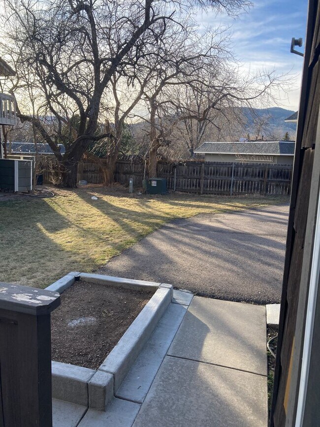 Building Photo - 3547 Nottingham Ct