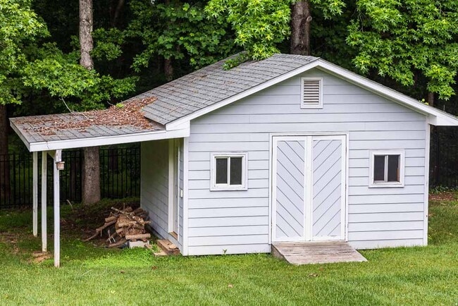 Building Photo - 3832 Doeskin Dr
