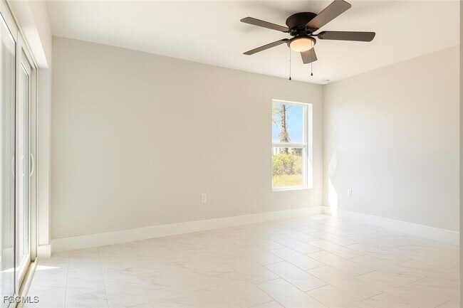 Building Photo - 3716 NE 15th Ave