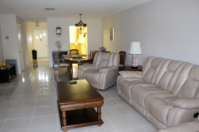 Building Photo - 5730 Fernley Dr E