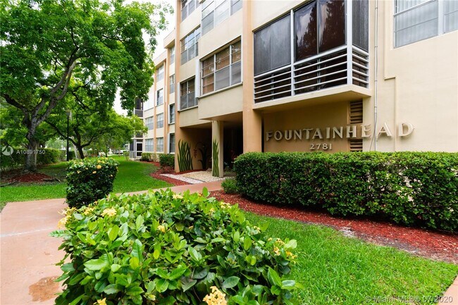 Building Photo - 2781 Taft St