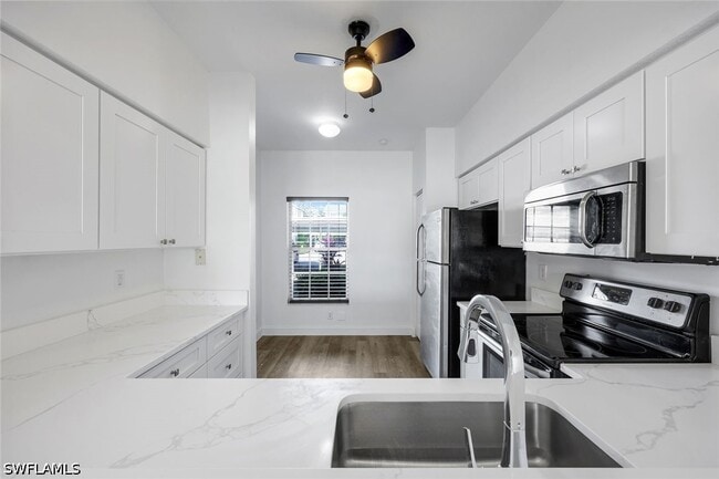 Building Photo - 3250 Cypress Glen Way