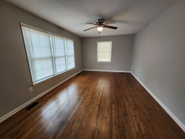 Building Photo - 7547 Decatur Dr