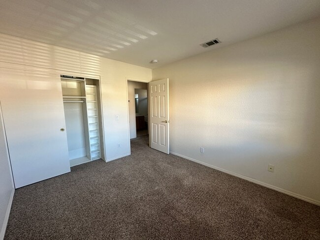 Building Photo - For rent in Alpine, CA 3br / 2bath house f...