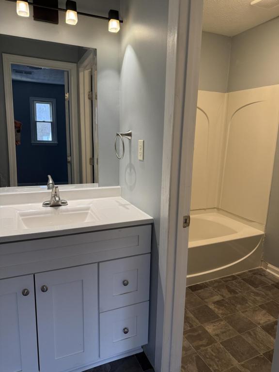 Building Photo - 1210 Clear Ridge Ln