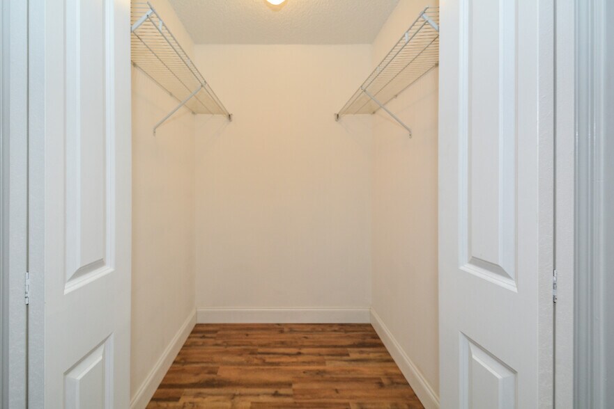 Master Closet - 1251 NW 13th St