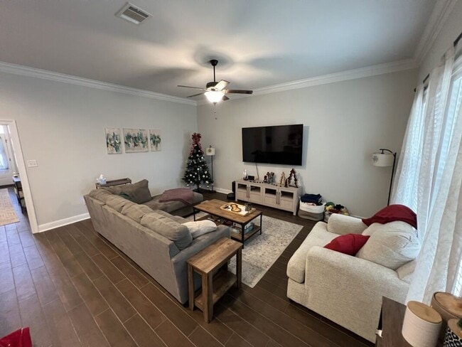 Building Photo - Partially Furnished Home on Sterling Oaks Dr. with Premium Features