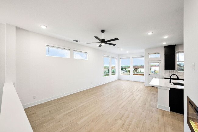 Building Photo - Brand-New, Never-Lived-In Townhome – A San...