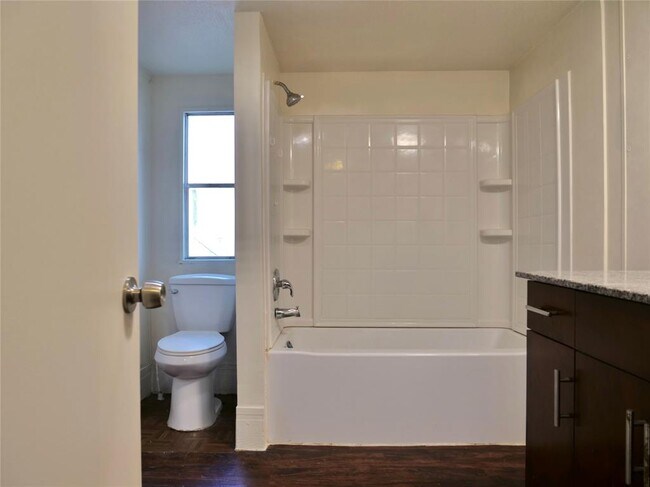 Building Photo - 1504 Citation Cir