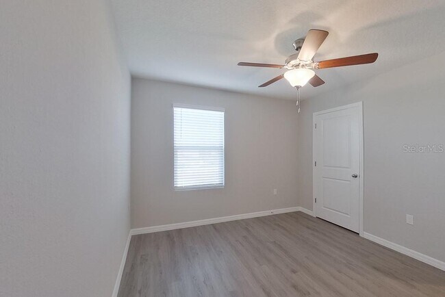 Building Photo - 4397 SW 85 Ln