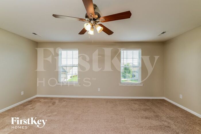 Building Photo - 5507 Misty Hill Cir