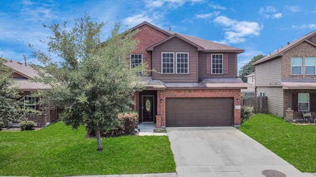 Primary Photo - 6011 Coleus St