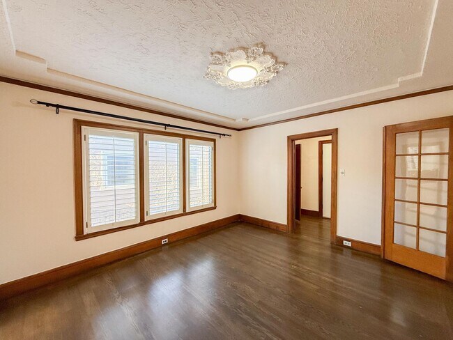 Building Photo - Detached Single Family Home in Peidmont Ne...