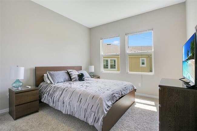 Building Photo - 13540 Fountainbleau Dr