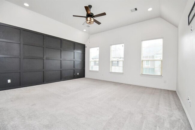 Building Photo - 1411 Upland Arbor Dr