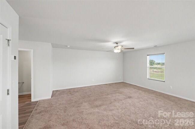 Building Photo - 318 Aniston Ln