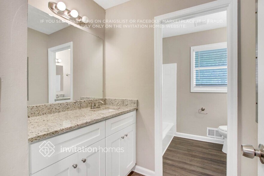 Building Photo - 4380 Colony E Dr