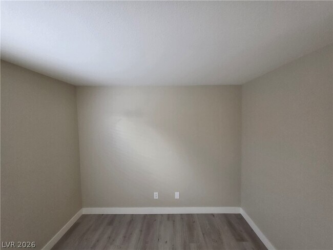 Building Photo - 626 Palmwood Ln