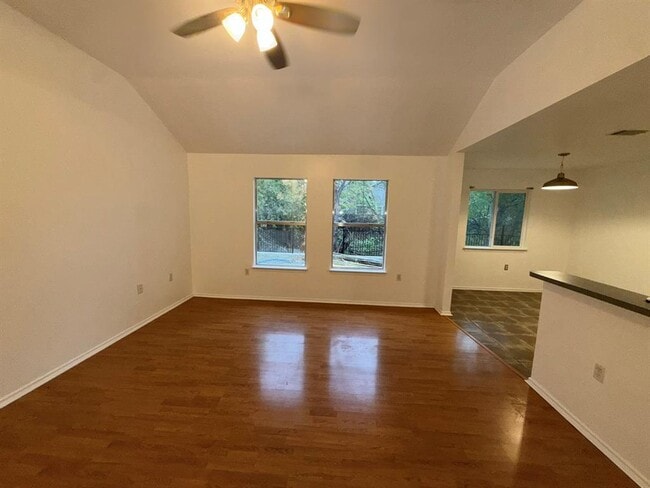 Building Photo - 2502 Ashley Way