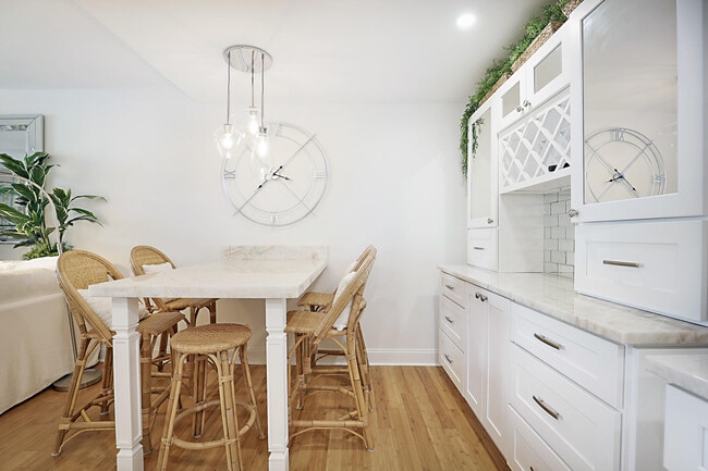 Building Photo - 2121 N Ocean Blvd