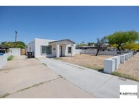 Building Photo - $750 OFF FIRST MONTH'S RENT MOVE IN SPECIA...
