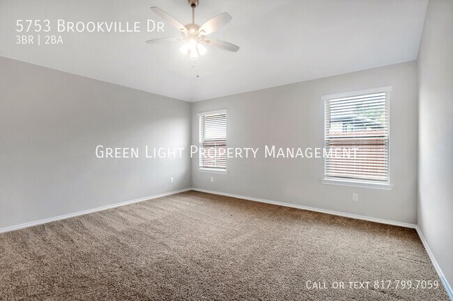 Building Photo - 5753 Brookville Dr