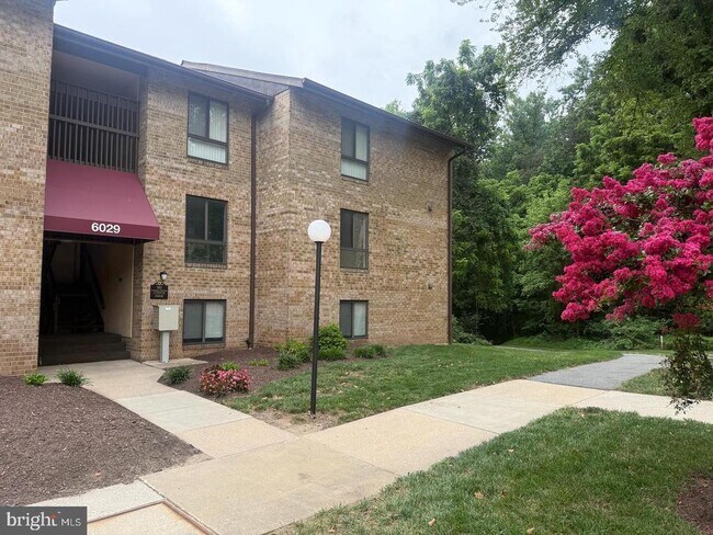 Building Photo - 6029 Majors Ln