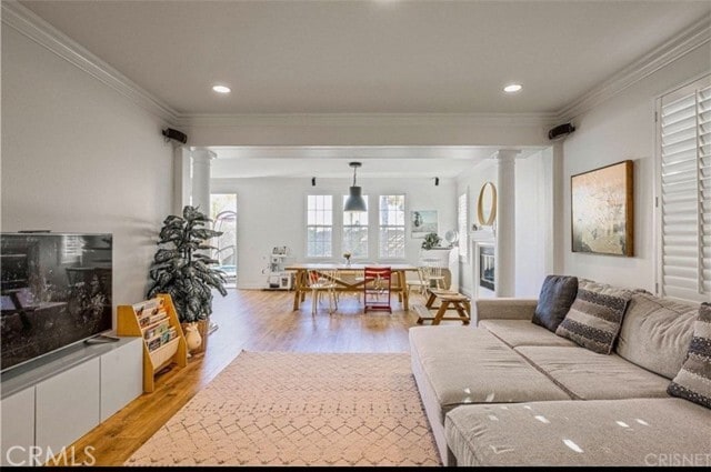 Building Photo - 26852 Cottonwood Ct