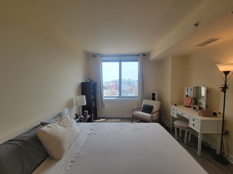 Bedroom 2 - 555 Massachusetts Ave NW