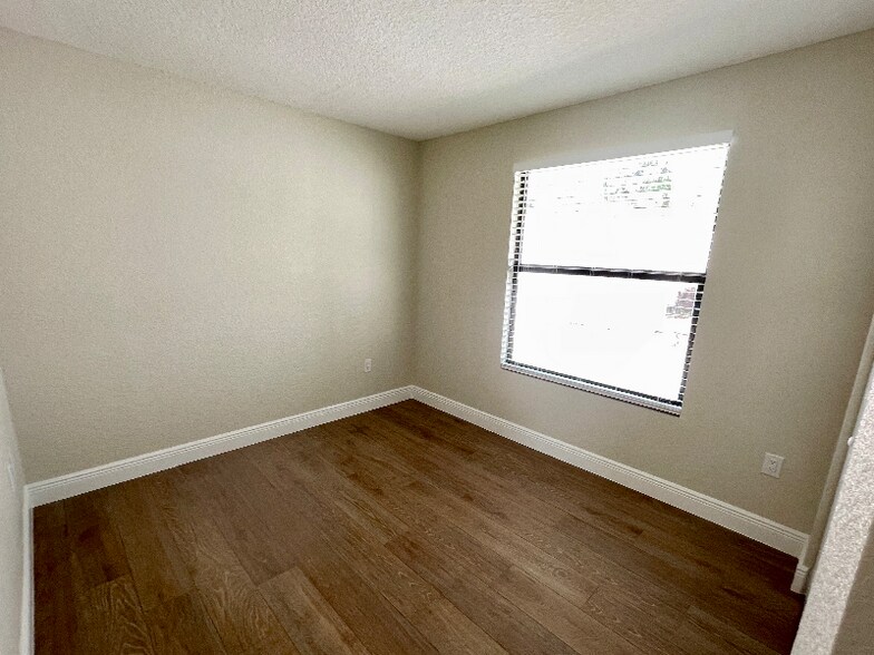 Building Photo - 3569 Montante Blvd