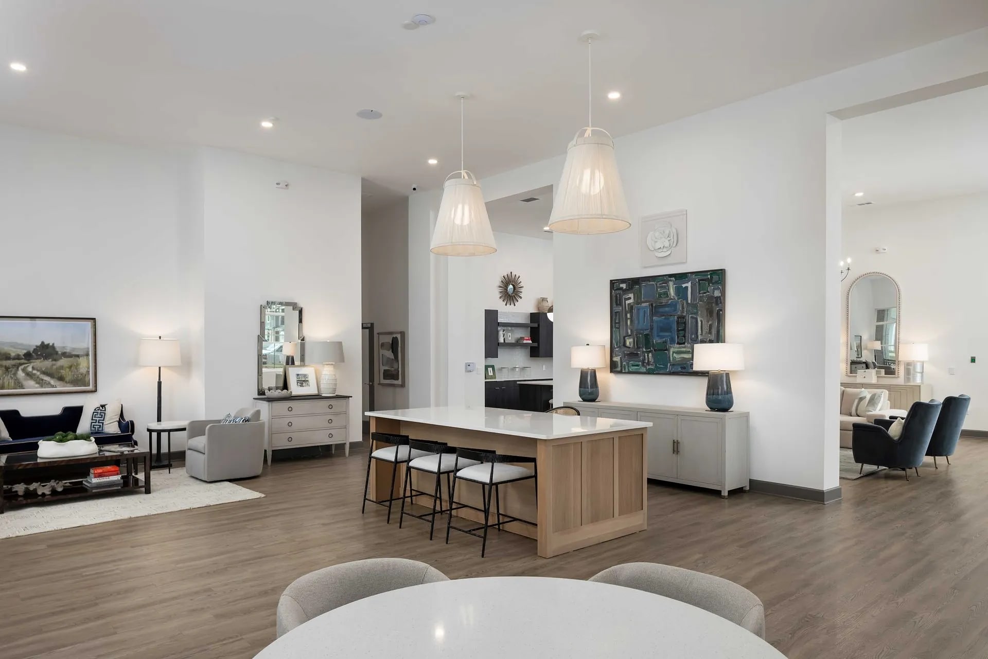 Building Photo - 560 Jack Clift Blvd