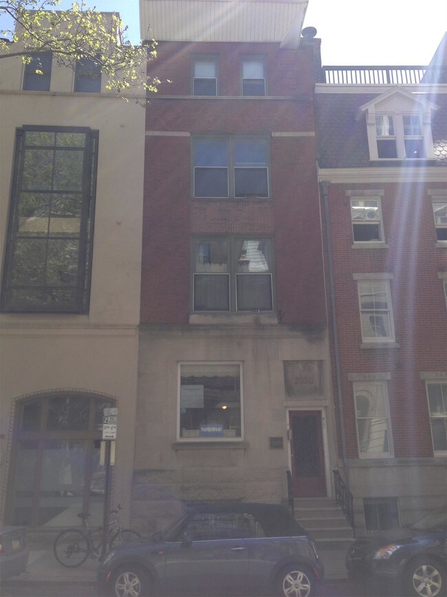 Building Photo - 2020 Locust St