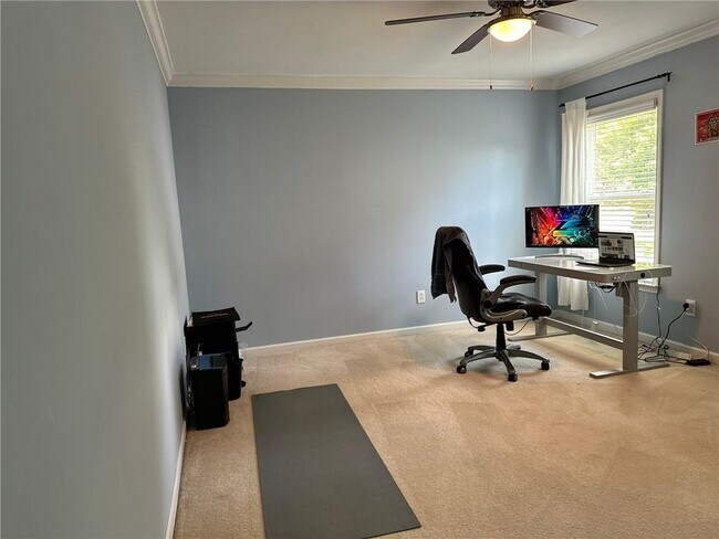 Building Photo - 5860 White Creek Run