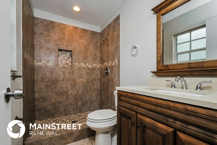 Building Photo - 6417 Dartmouth Rd