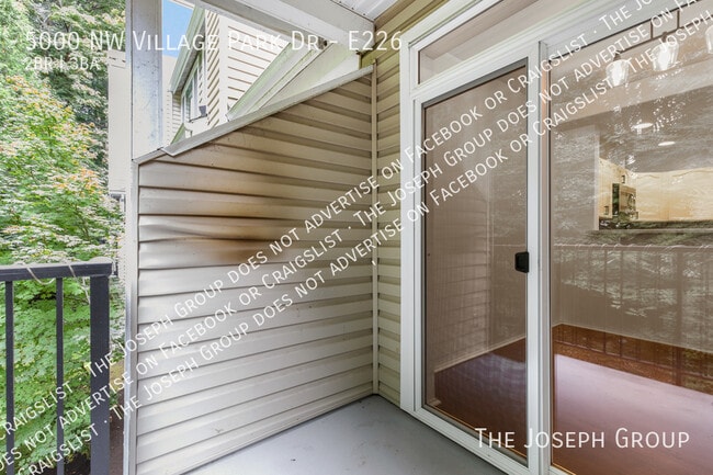 Building Photo - 5000 NW Village Park Dr