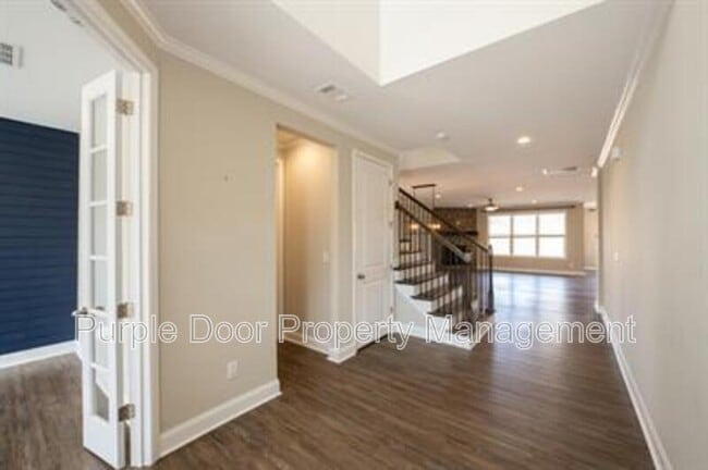 Building Photo - 318 Timbercreek Dr