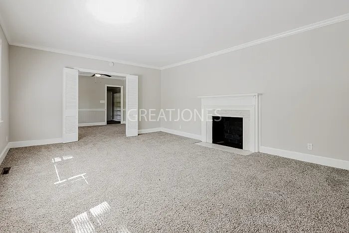 Building Photo - 717 Ridgecrest Rd