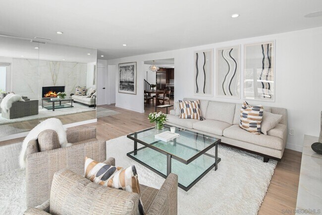 Building Photo - 8471 El Paseo Grande