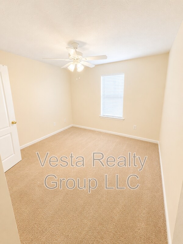 Building Photo - 5115 Towne Park Dr