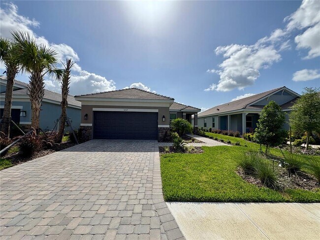 Building Photo - 5257 Savino Cir