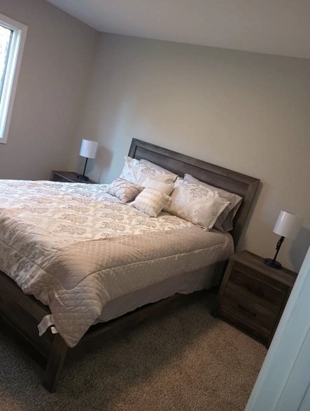 Building Photo - 6511 Blue Spruce Dr