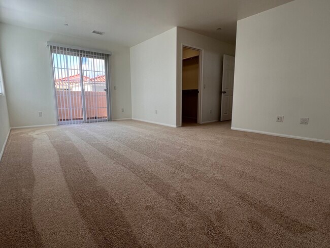 Building Photo - 16510 La Salle Ave