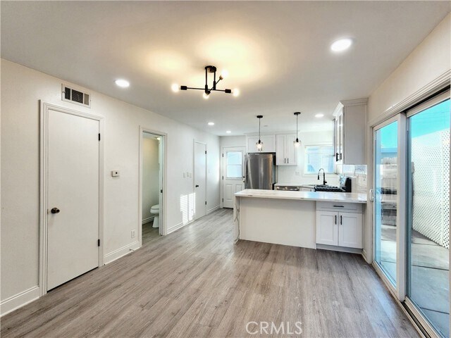 Primary Photo - 4804 Del Amo Blvd