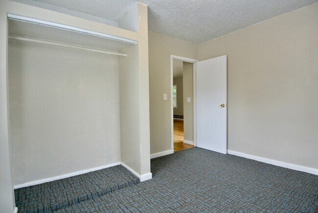 Building Photo - 2333 N 116th St