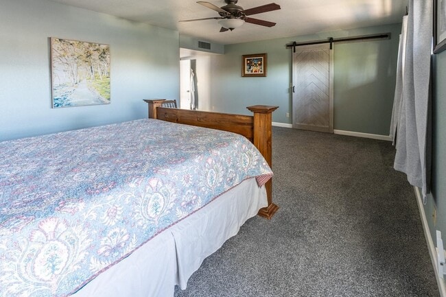 Building Photo - 2434 W Lompoc Ave