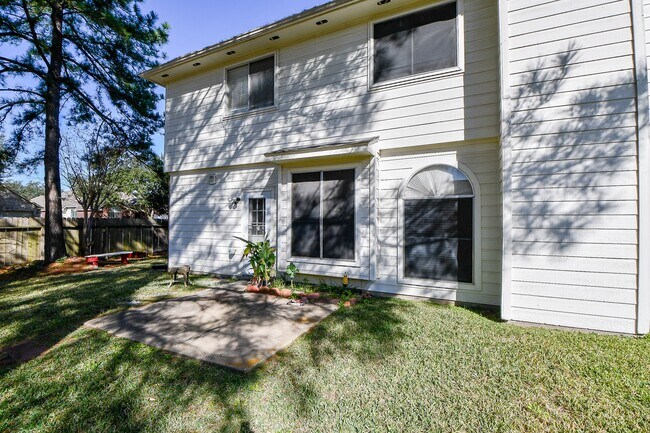 Building Photo - 21219 Flat Creek Ln
