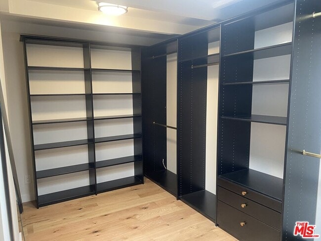 Building Photo - 4559 Morella Ave