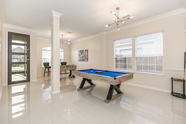Building Photo - 18022 Dunoon Bay Point Ct